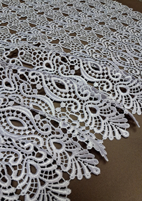 ZAZDROSTKA GIPIUROWA WYSOKOŚĆ 60 CM ZAZDROSTKA GIPIUROWA WYSOKOŚĆ 60 CM
