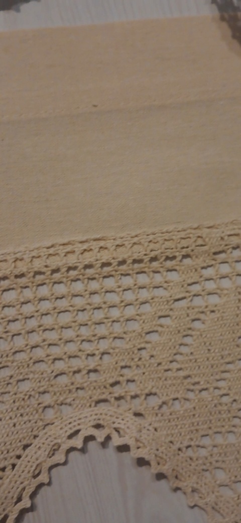 GOTOWA ZAZDROSTKA 30 X 150 CM BEŻOWA BAWEŁNA BOHO KORONKA
