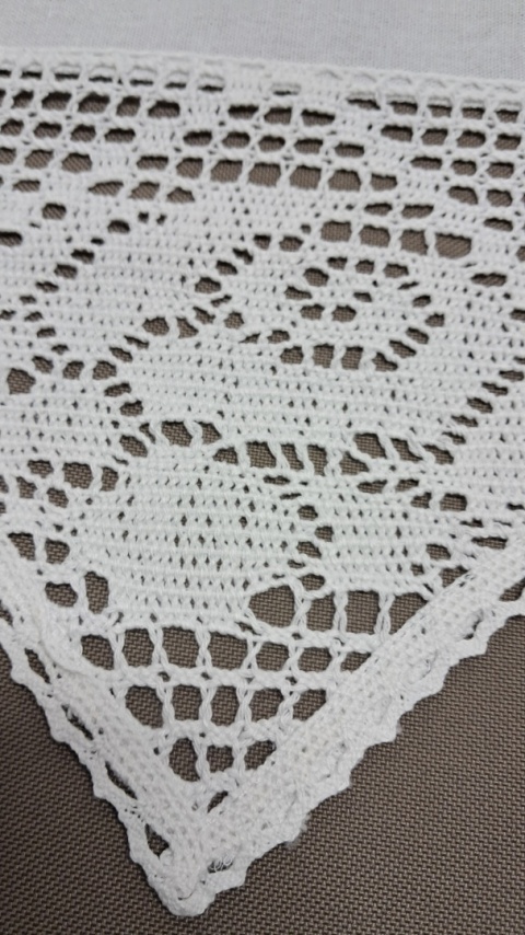 GOTOWA ZAZDROSTKA 30 X 70 CM BIAŁA NATURALNA BOHO KORONKA