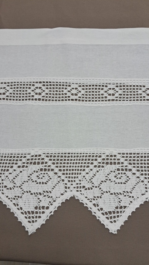 GOTOWA ZAZDROSTKA 70 X 100 CM BIAŁA NATURALNA BOHO KORONKA
