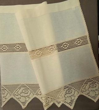 GOTOWA ZAZDROSTKA 50 X 150 CM BEŻOWA