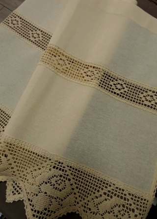 GOTOWA ZAZDROSTKA 70 X 100 CM BEŻOWA