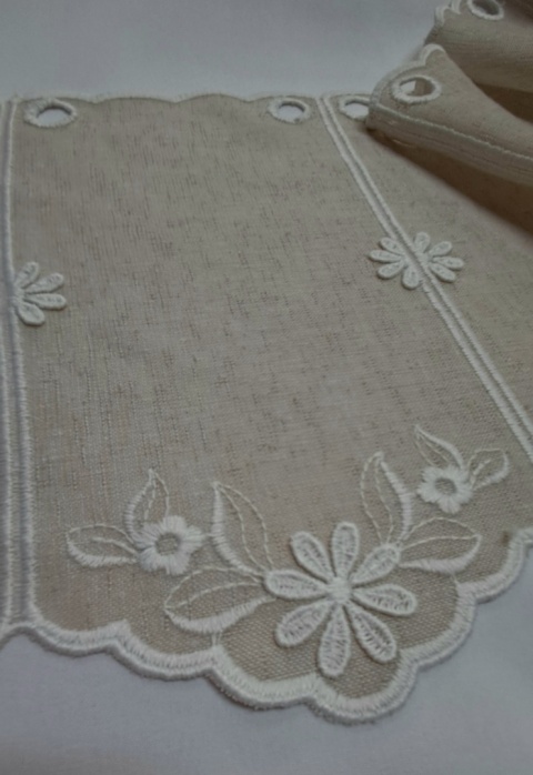 ZAZDROSTKA BEŻOWA BOHO WYSOKOŚĆ 30 CM ZAZDROSTKA BEŻOWA BOHO WYSOKOŚĆ 30 CM
