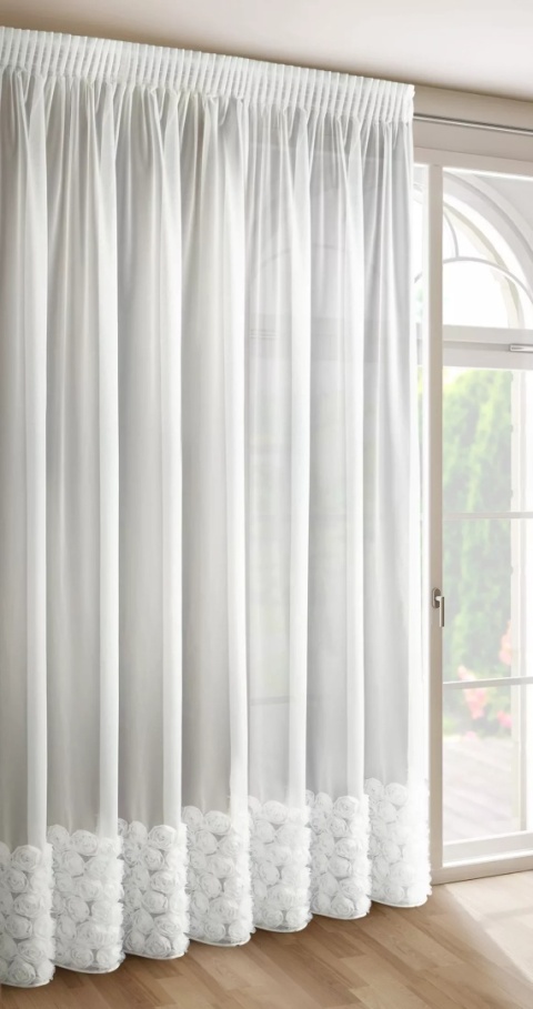 FIRANA RÓŻE 3D ROSES NA METRY WYSOKOŚĆ 300 CM (3 PASY RÓŻ SZYFON)