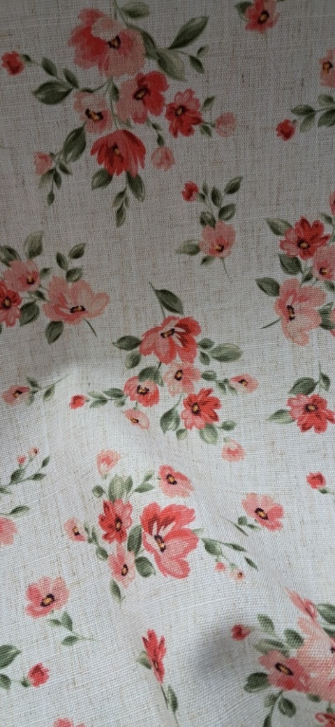 TKANINA JAK LEN CZERWONE KWIATKI