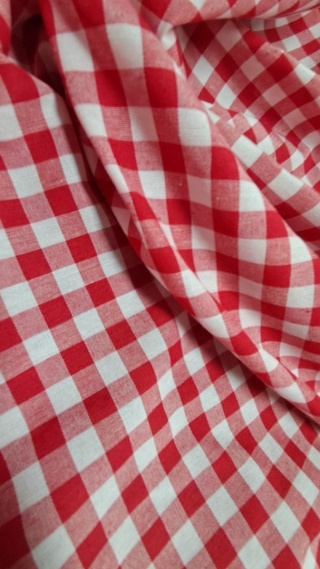 TKANINA KRATECZKA CZERWONA