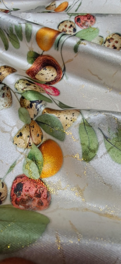 TKANINA PLAMOODPORNA GNIAZDKA I JAJKA PERŁOWE TŁO 150 CM