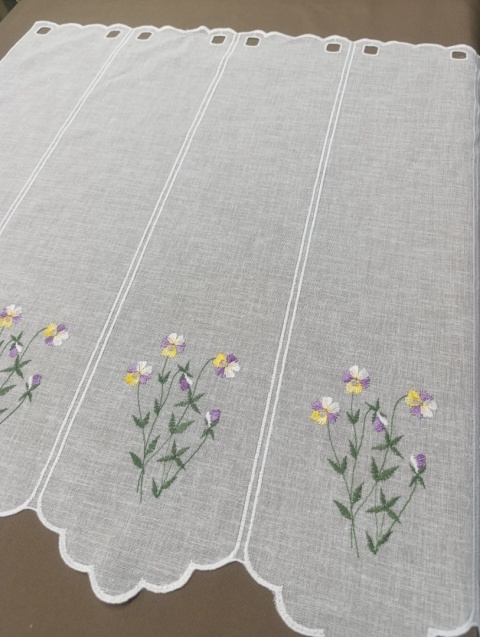 ZAZDROSTKA HAFTOWANE BRATKI WYSOKOŚĆ 70 CM