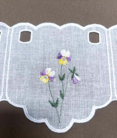 ZAZDROSTKA HAFTOWANE BRATKI WYSOKOŚĆ 17 CM