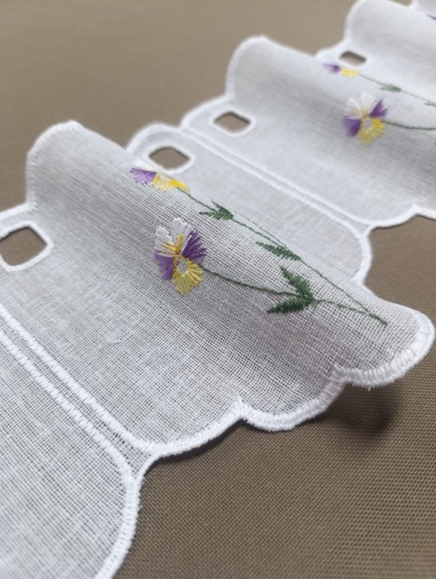 ZAZDROSTKA HAFTOWANE BRATKI WYSOKOŚĆ 17 CM