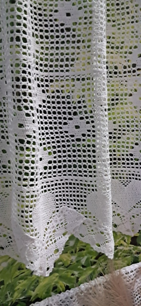 ZAZDROSTKA NICIANA SZYDEŁKOWA BIAŁA WYSOKOŚĆ 65 cm