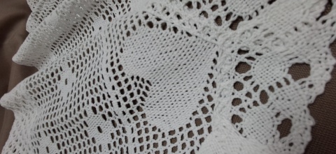 ZAZDROSTKA NICIANA SZYDEŁKOWA BIAŁA WYSOKOŚĆ 65 cm