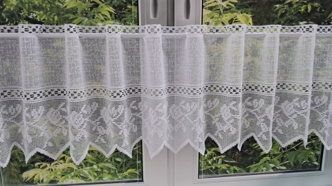 ZAZDROSTKA ŻAKARDOWA WYSOKOŚĆ 50 CM