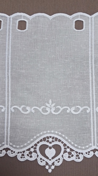 ZAZDROSTKA BATYST PANELOWA WYKOŃCZONA SERCEM Z GIPIURY WYSOKOSĆ 30 CMCM