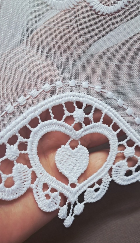 ZAZDROSTKA BATYST PANELOWA WYKOŃCZONA SERCEM Z GIPIURY WYSOKOSĆ 30 CMCM