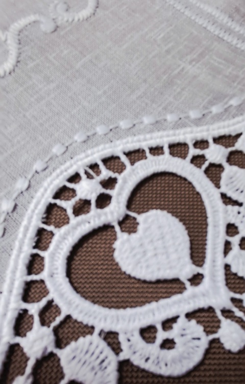 ZAZDROSTKA BATYST PANELOWA WYKOŃCZONA SERCEM Z GIPIURY WYSOKOSĆ 60 CMCM