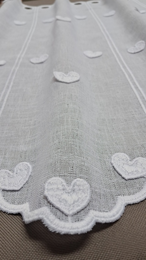 ZAZDROSTKA BIAŁE SERDUSZKA 3D WYSOKOŚĆ 30 CM