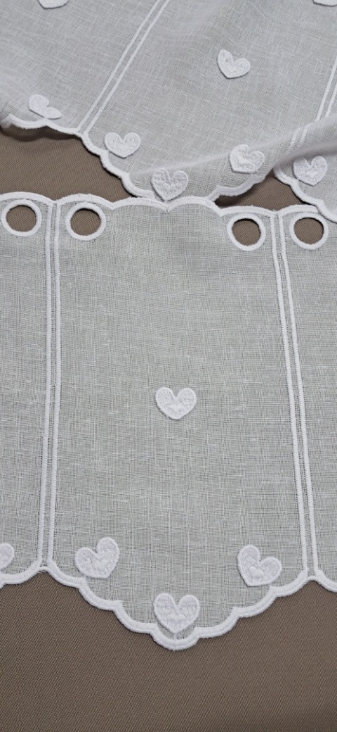 ZAZDROSTKA BIAŁE SERDUSZKA 3D WYSOKOŚĆ 30 CM