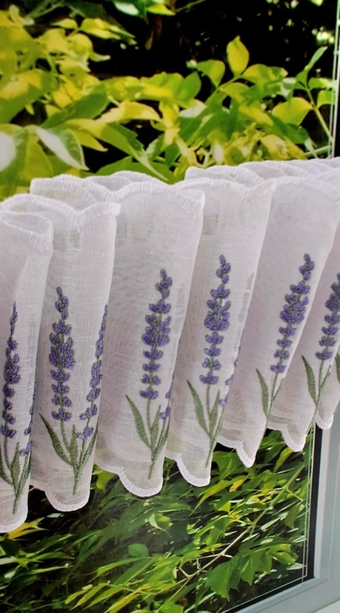 ZAZDROSTKA HAFTOWANA GAŁĄZKA LAWENDY 40 CM