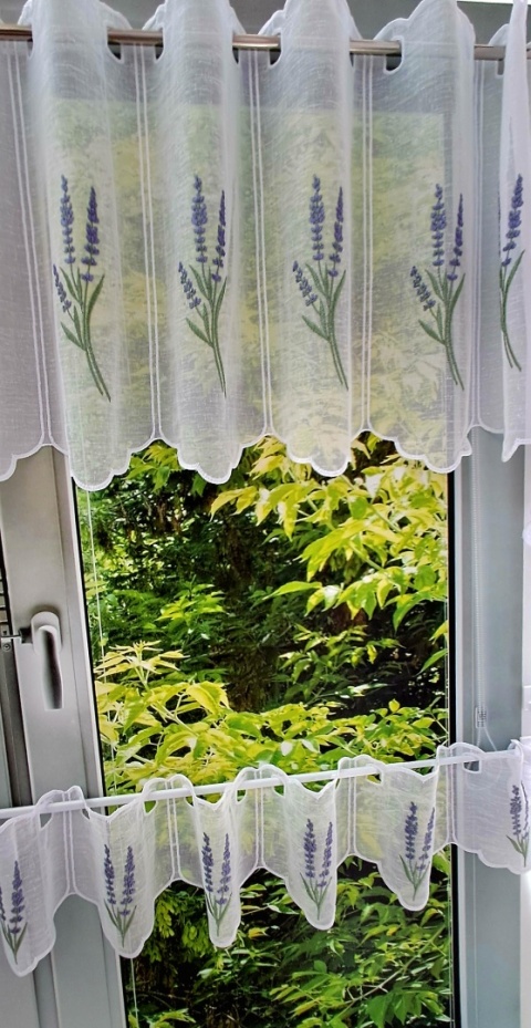 ZAZDROSTKA HAFTOWANA GAŁĄZKA LAWENDY 70 CM