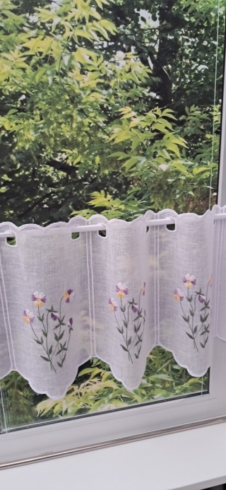 ZAZDROSTKA HAFTOWANE BRATKI WYSOKOŚĆ 70 CM