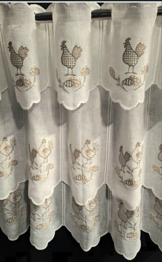 ZAZDROSTKA PANELOWA BEŻOWE KURKI WYSOKOŚĆ 60 CM