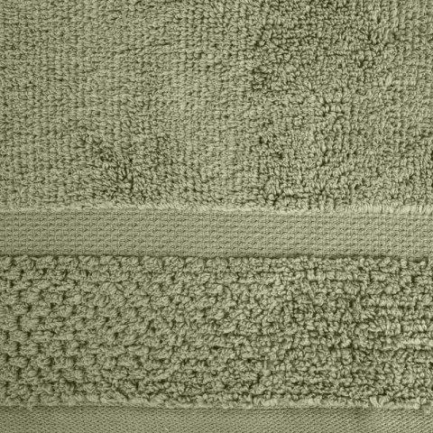 RĘCZNIK VILIA (06) 50 X 90 CM ZIELONY RĘCZNIK VILIA (06) 50 X 90 CM ZIELONY